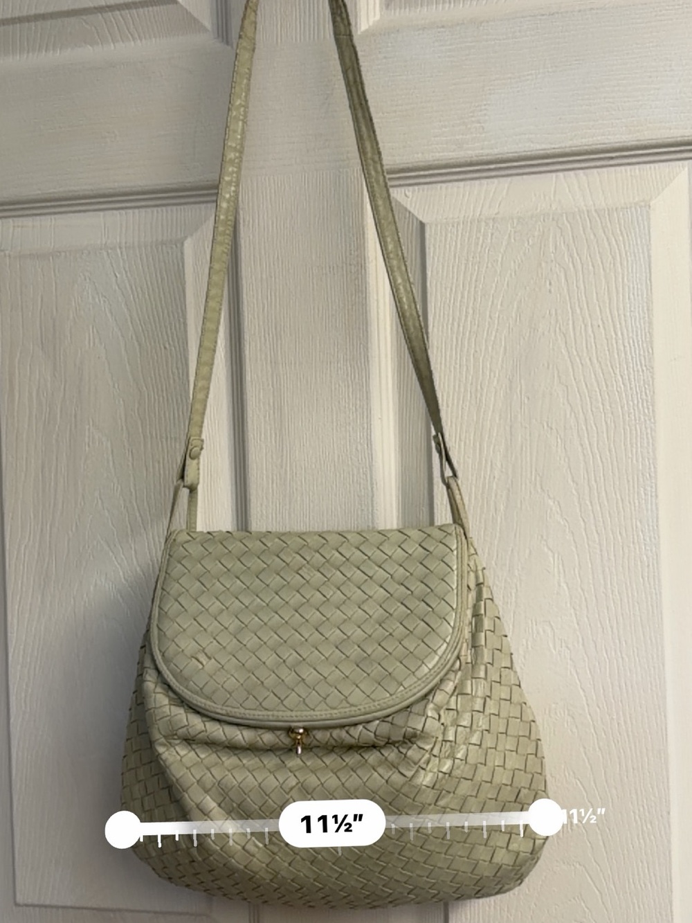 Bottega Veneta Intrecciato Woven Leather Crossbody Bag - Picture 10 of 14